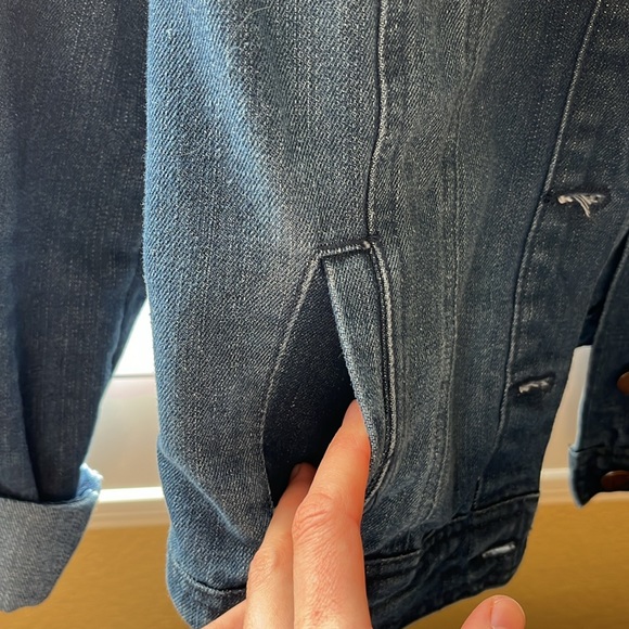 Jean jacket - Picture 2 of 5